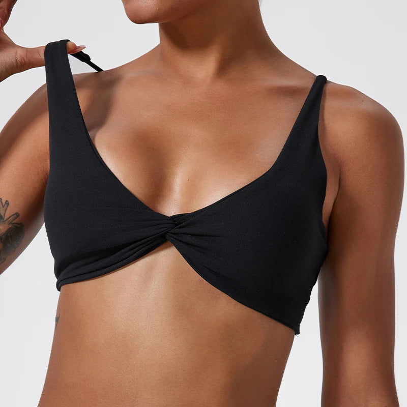 Front Twist Sports Bra
