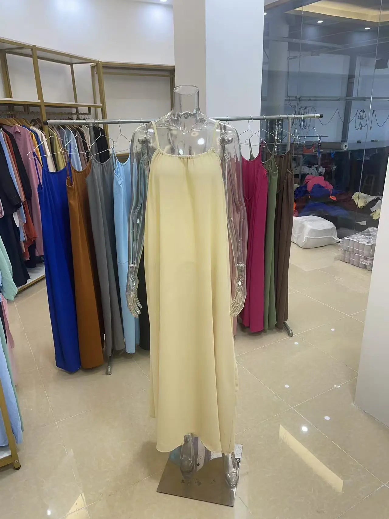 Breazy Backless Dress
