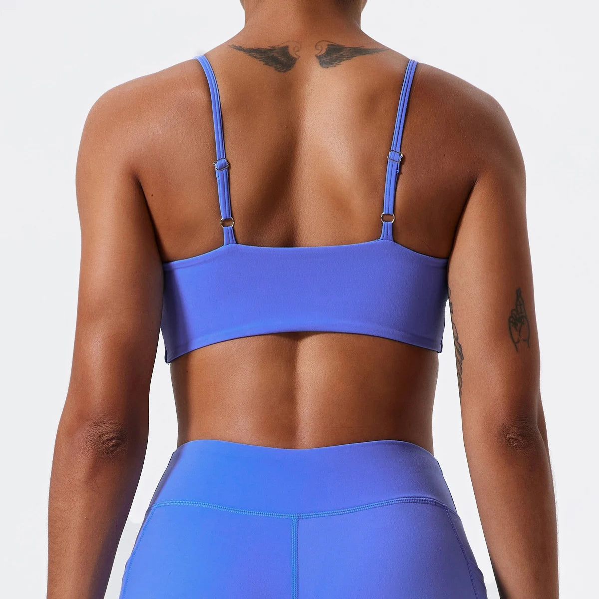 Front Twist Sports Bra