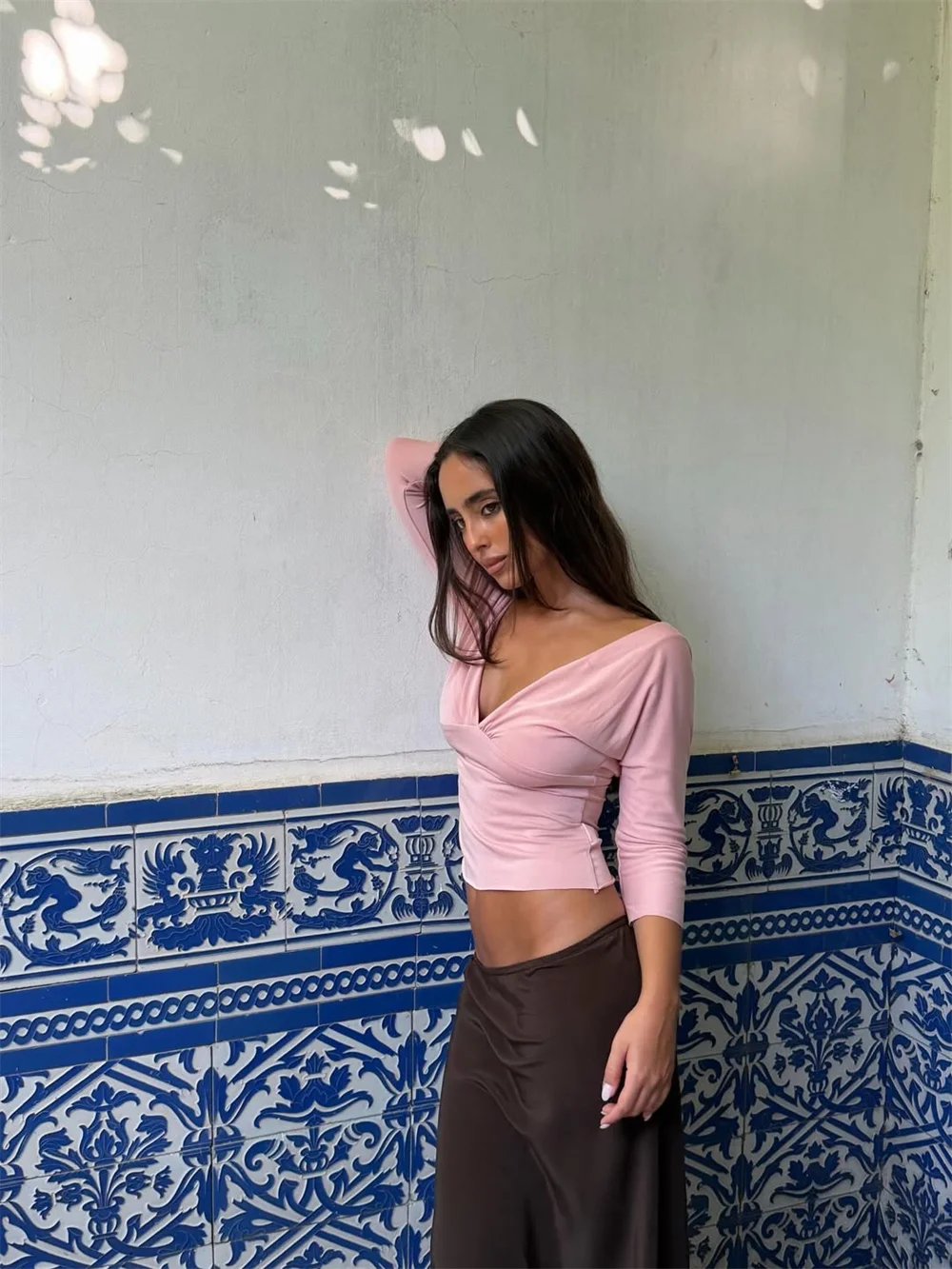 Deep V Quater Sleeve