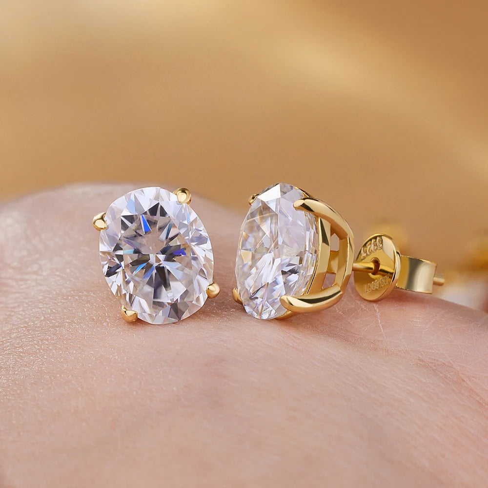 0.5-5ct Oval Cut Moissanite Stud Earrings