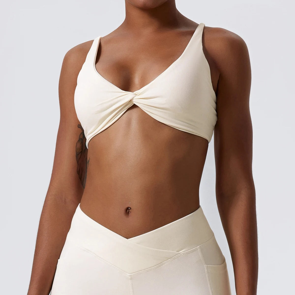 Front Twist Sports Bra