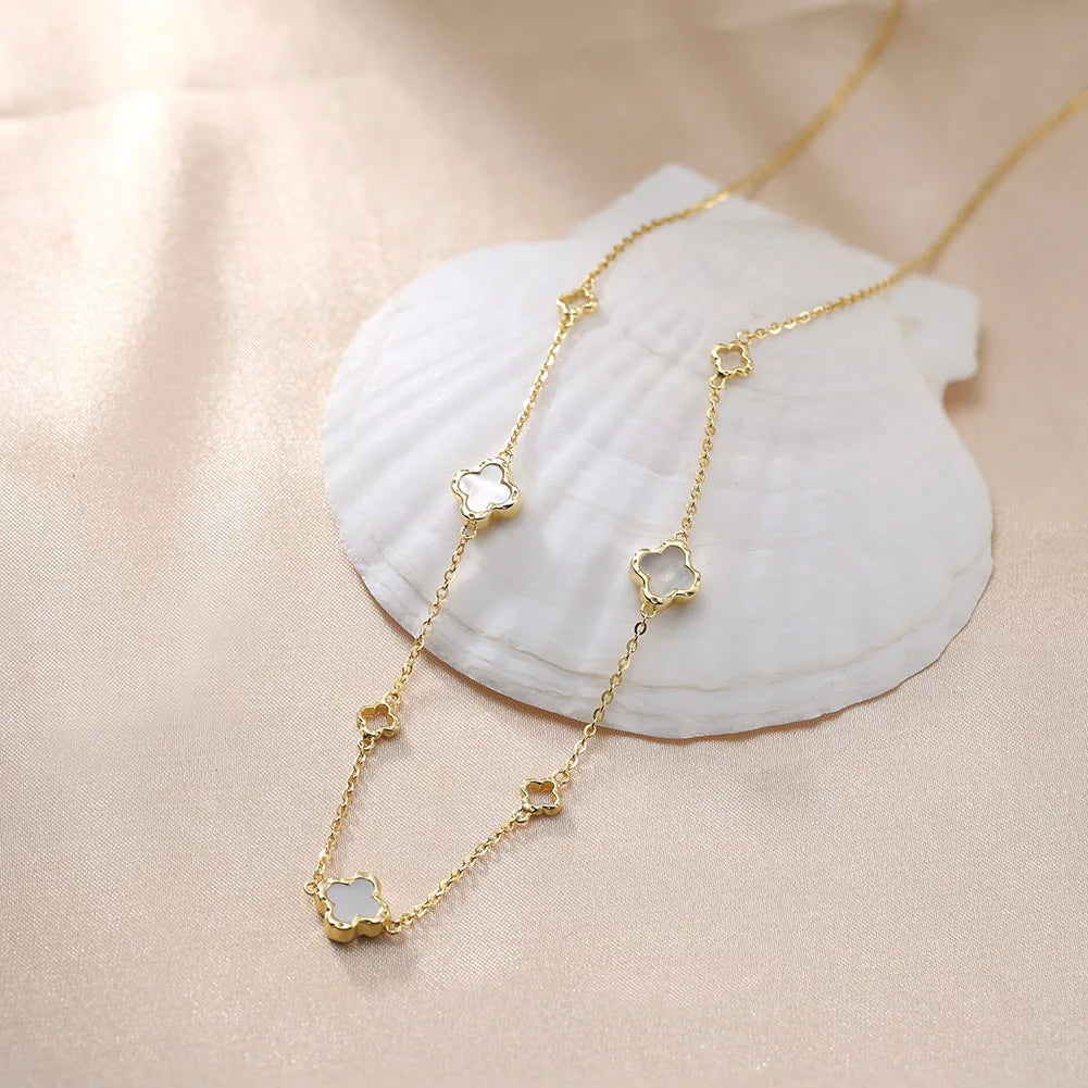 Hollow Clover Chain Necklace