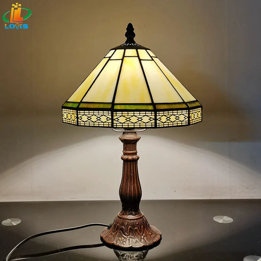Minimalist Tiffany Style Lamp