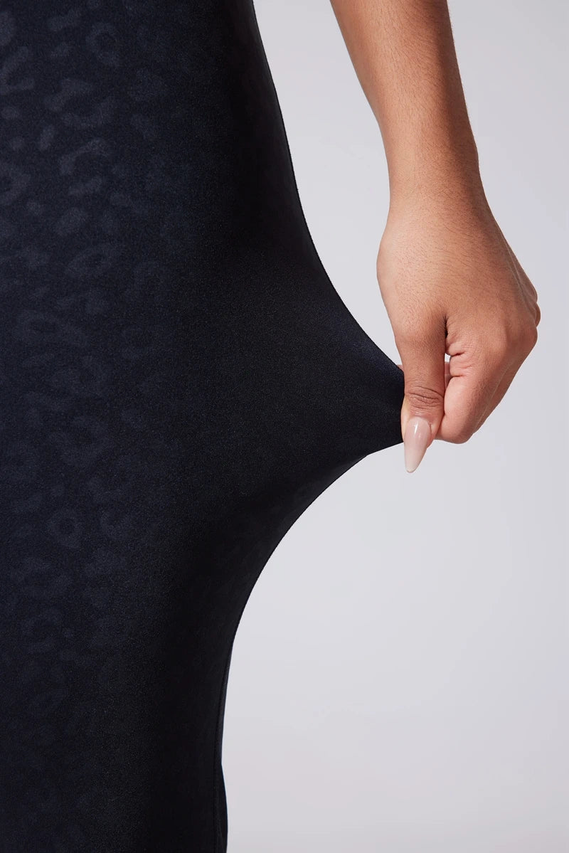 Hip Lifting Flared Leggings