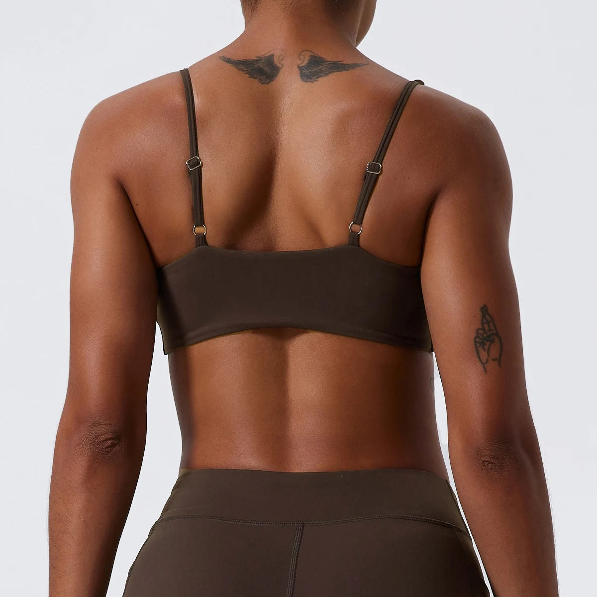 Front Twist Sports Bra