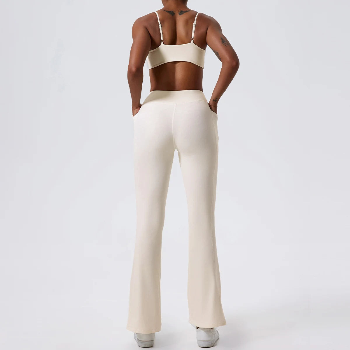 Front Twist Sports Bra
